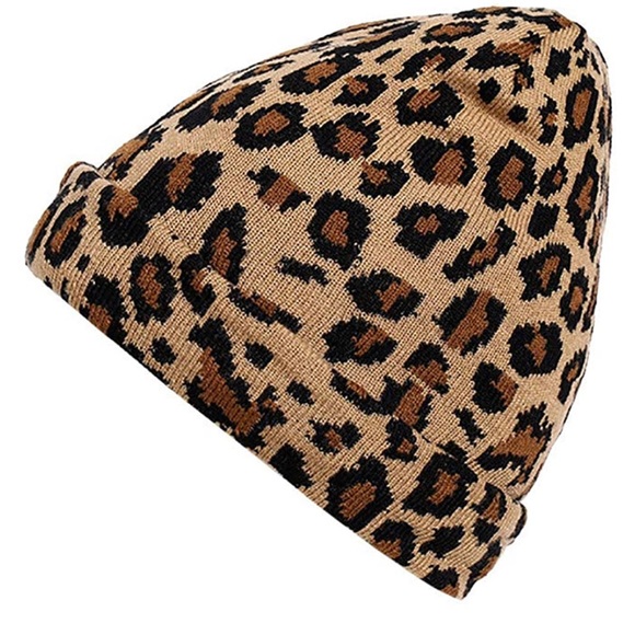 New Cheetah Print Beanie Unisex - Picture 3 of 5